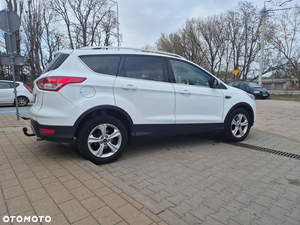 Ford Kuga 2.0 TDCi 4x4 Titanium - 11
