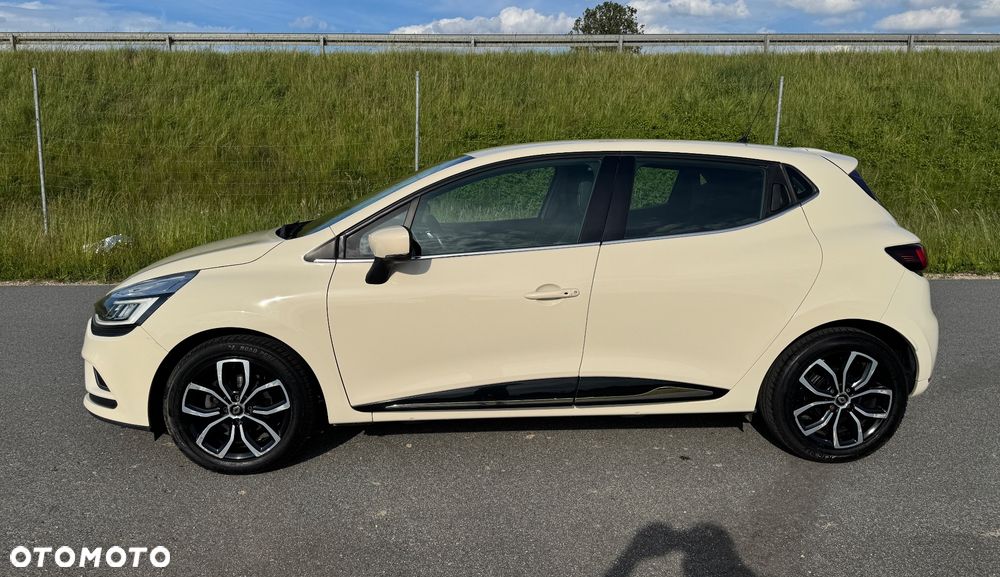 Renault Clio TCe 90 Luxe - 8