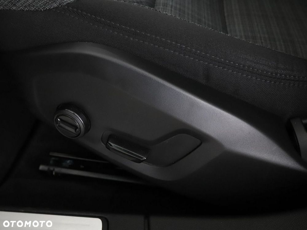 Volvo V60 B4 D Core - 35