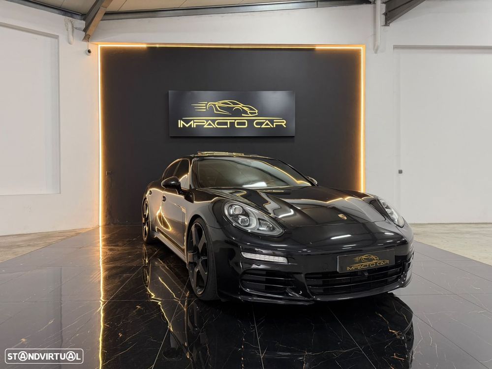 Porsche Panamera Platinum Edition - 13