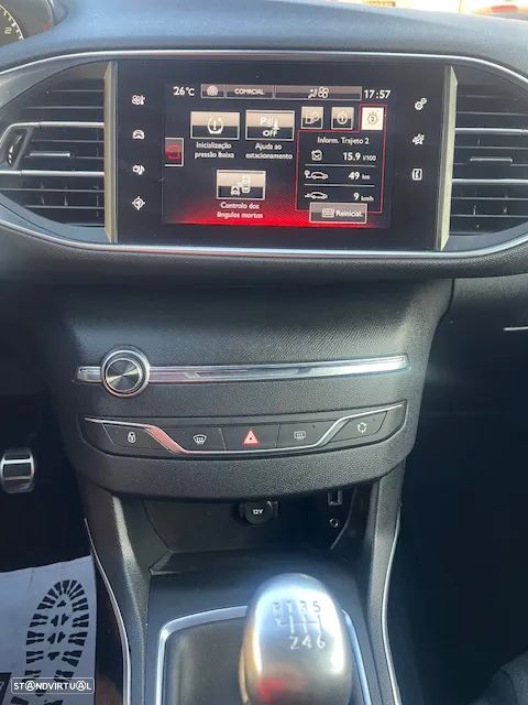 Peugeot 308 SW PureTech 130 GPF Stop & Start GT Pack - 11