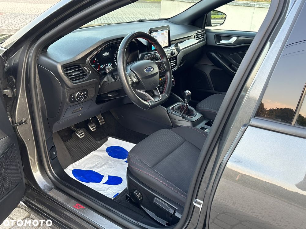 Ford Focus 1.5 EcoBlue Start-Stopp-System ST-LINE - 7