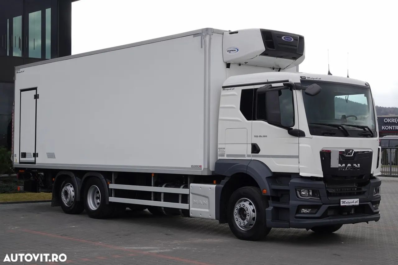 MAN TGS 26.360 / 6x2 / FRIGIDER -8.2 M / CARRIER SUPRA 850 GENERATOR / LIFTARE / UȘĂ LATERALĂ / 2022 / DUPĂ CONTRACTUL DE SERVICE - 1