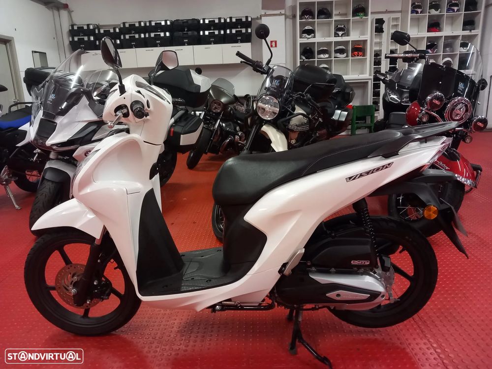 Honda Vision 110 - 1