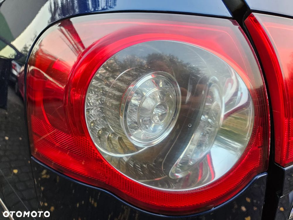 VW Passat B6 kombi lampa tył tylna prawa  w błotnik  3C9945094 N - 2