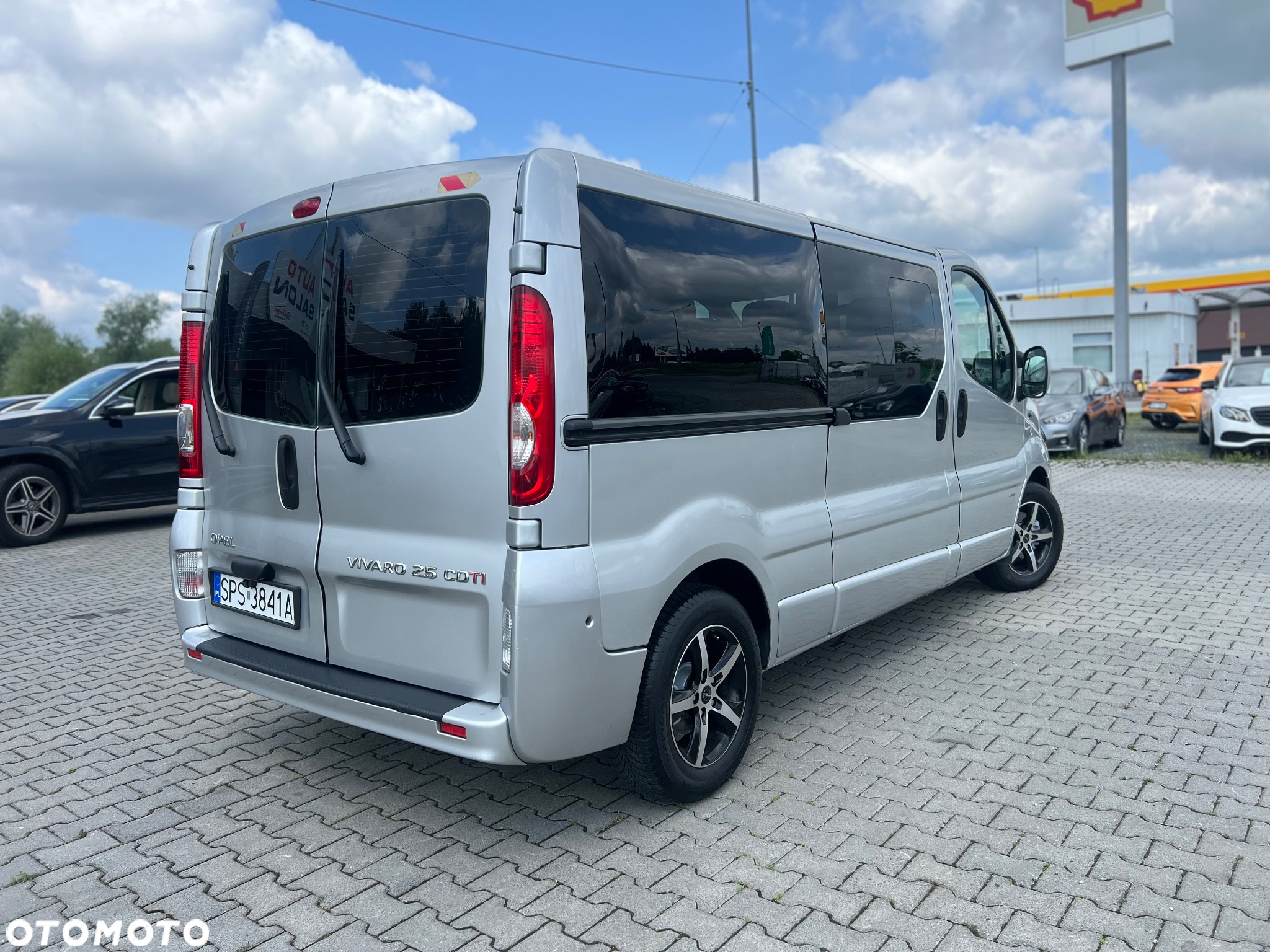 Opel Vivaro L2H1 2.9t - 5