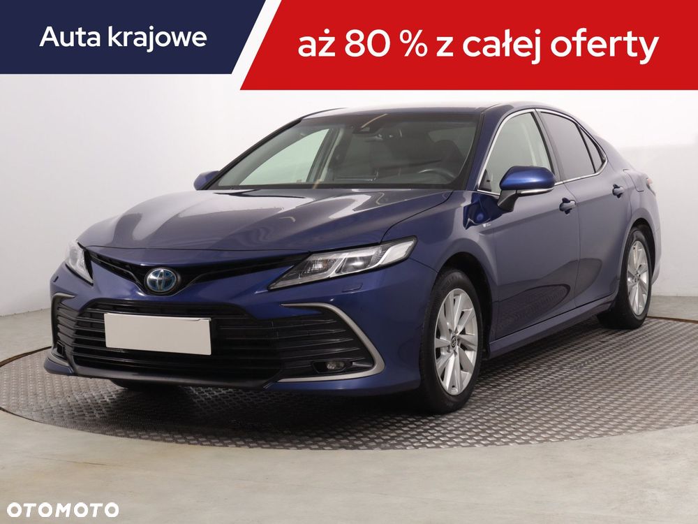 Toyota Camry - 3