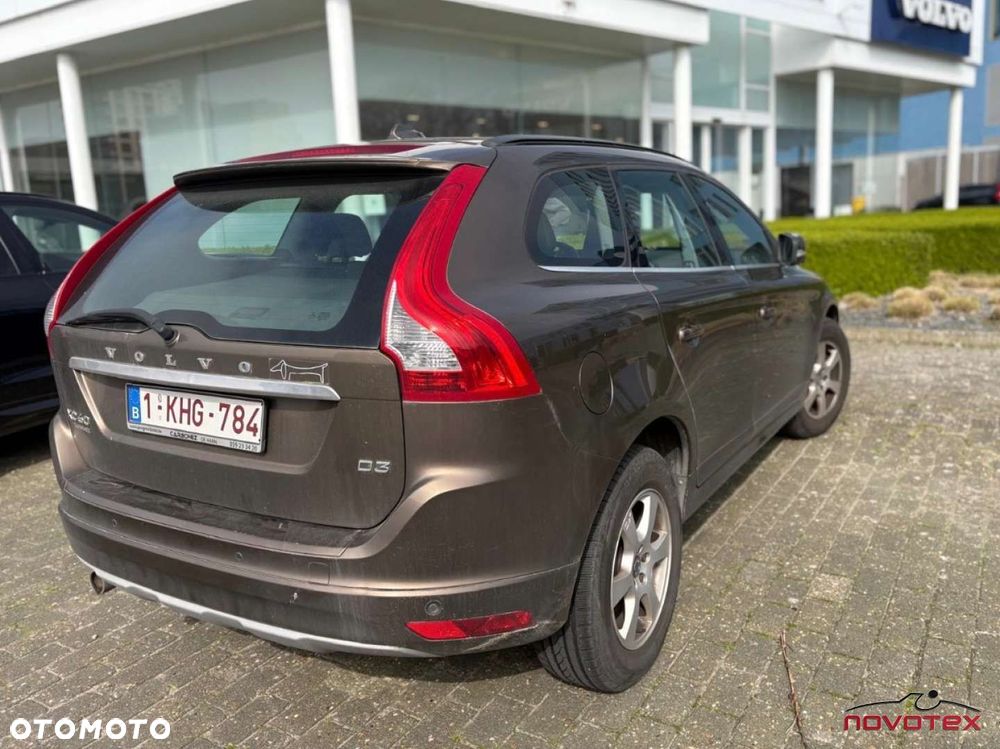 Volvo XC 60 D3 Geartronic Momentum - 2