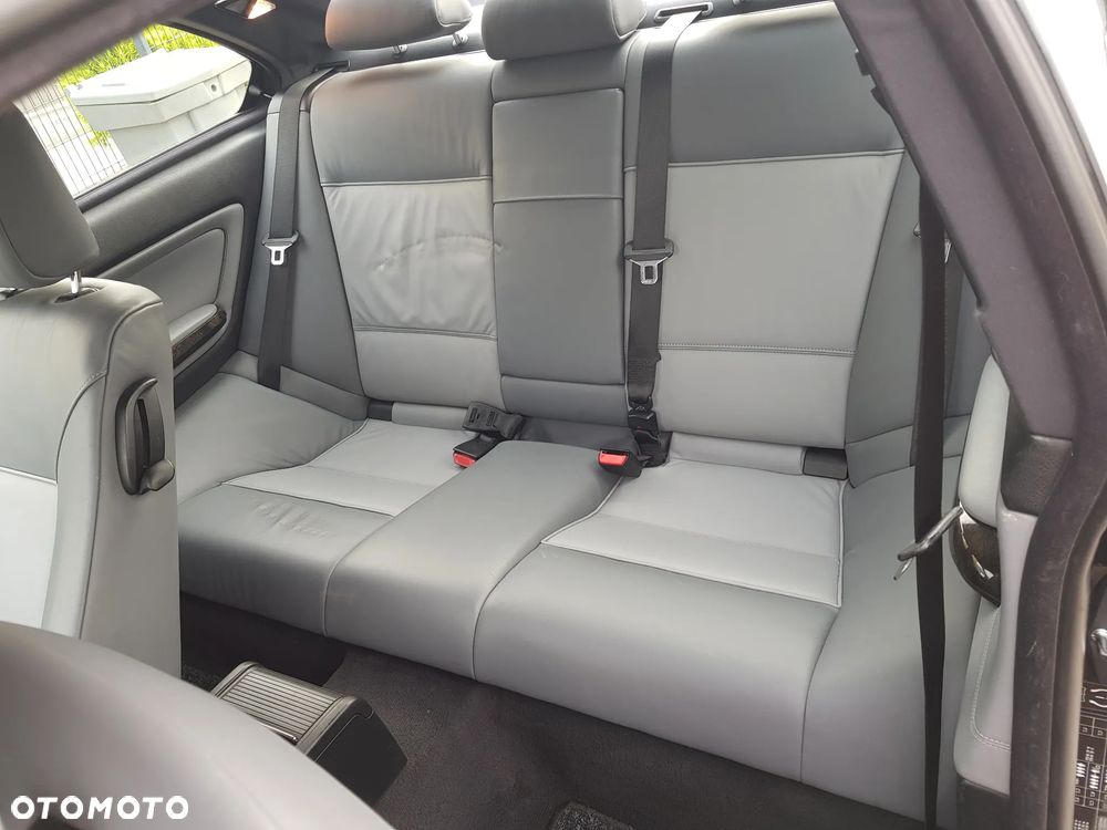 BMW Seria 3 318 Ci Edition Exclusive - 29