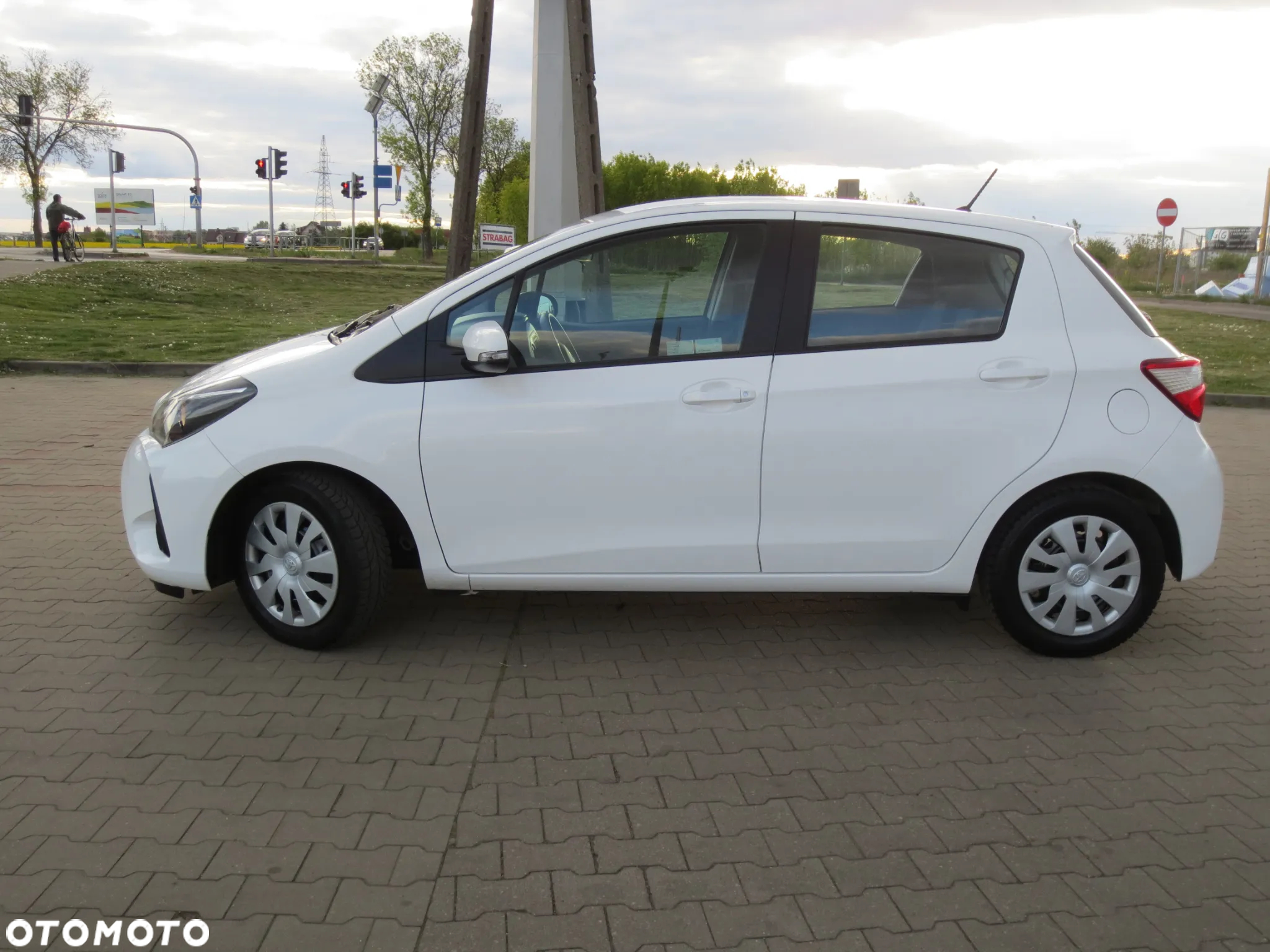 Toyota Yaris - 8