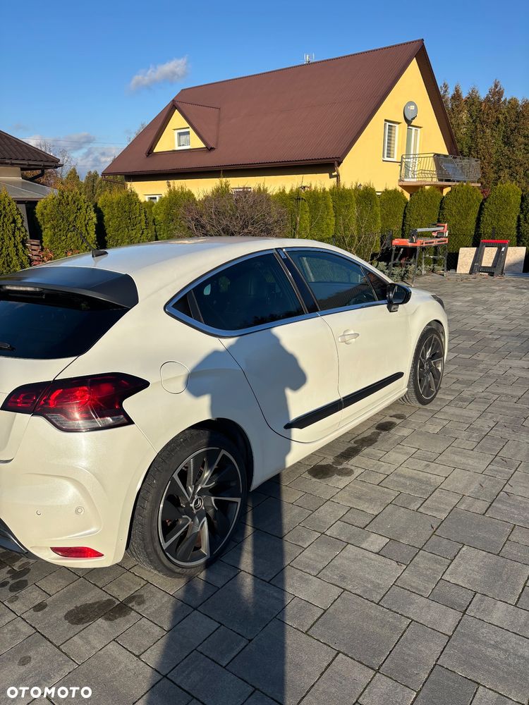 Citroën DS4 1.6 THP SportChic - 6