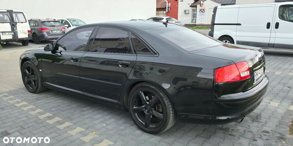 Audi A8 4.2 FSI Quattro - 13