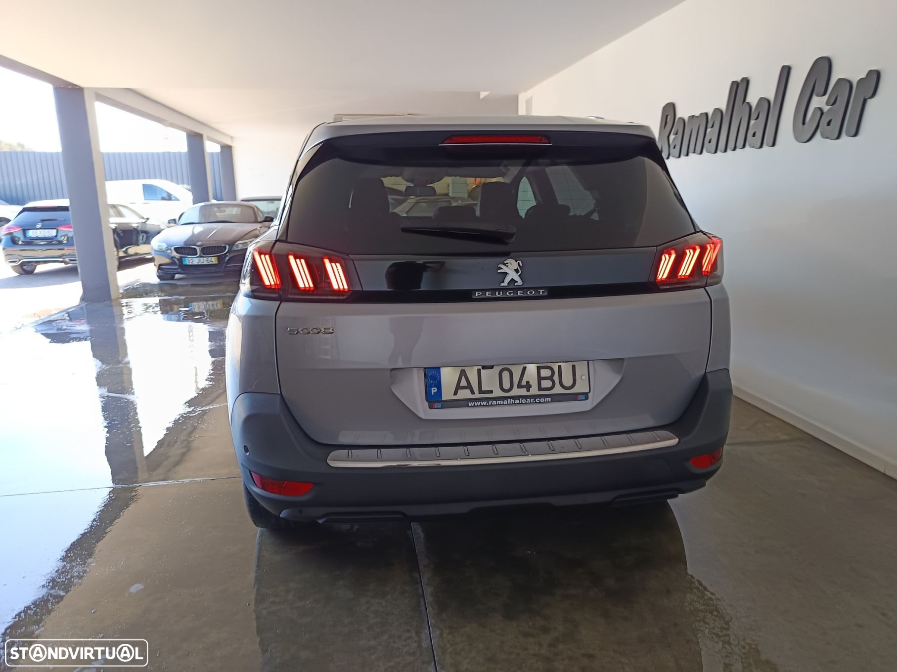Peugeot 5008 1.5 BlueHDi Allure Pack EAT8 - 8