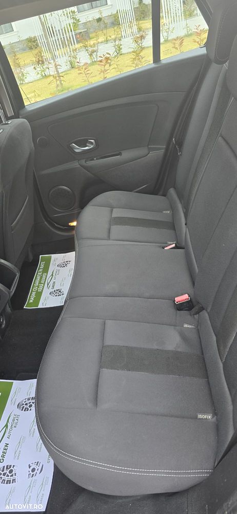 Renault Megane TCe 130 Expression - 12