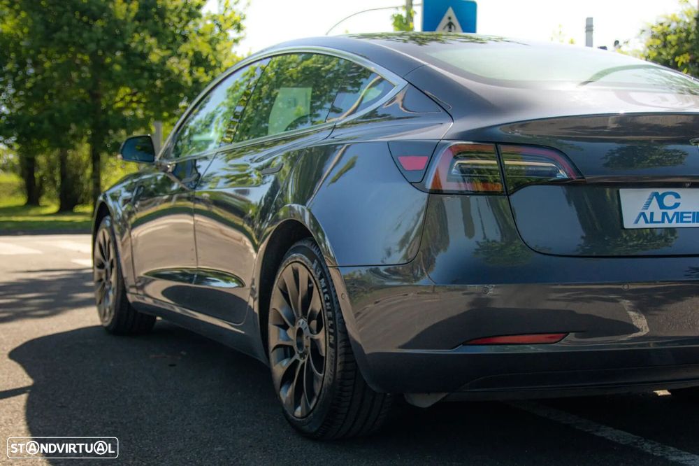 Tesla Model 3 Standard Range Plus RWD - 42