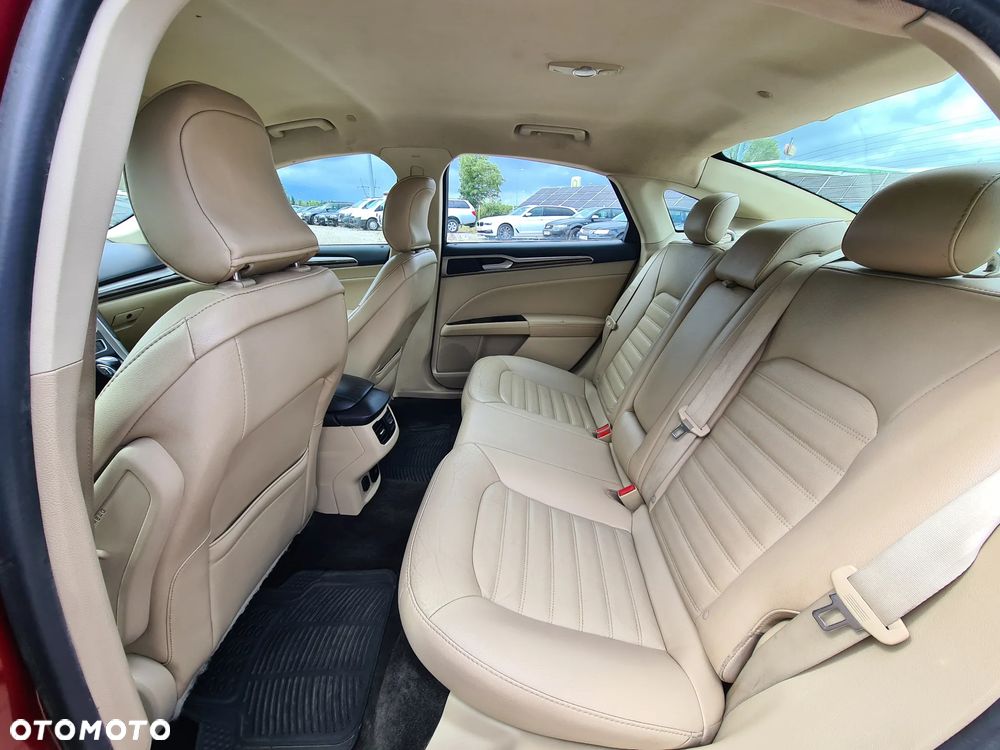 Ford Mondeo 2.0 Hybrid Titanium - 20