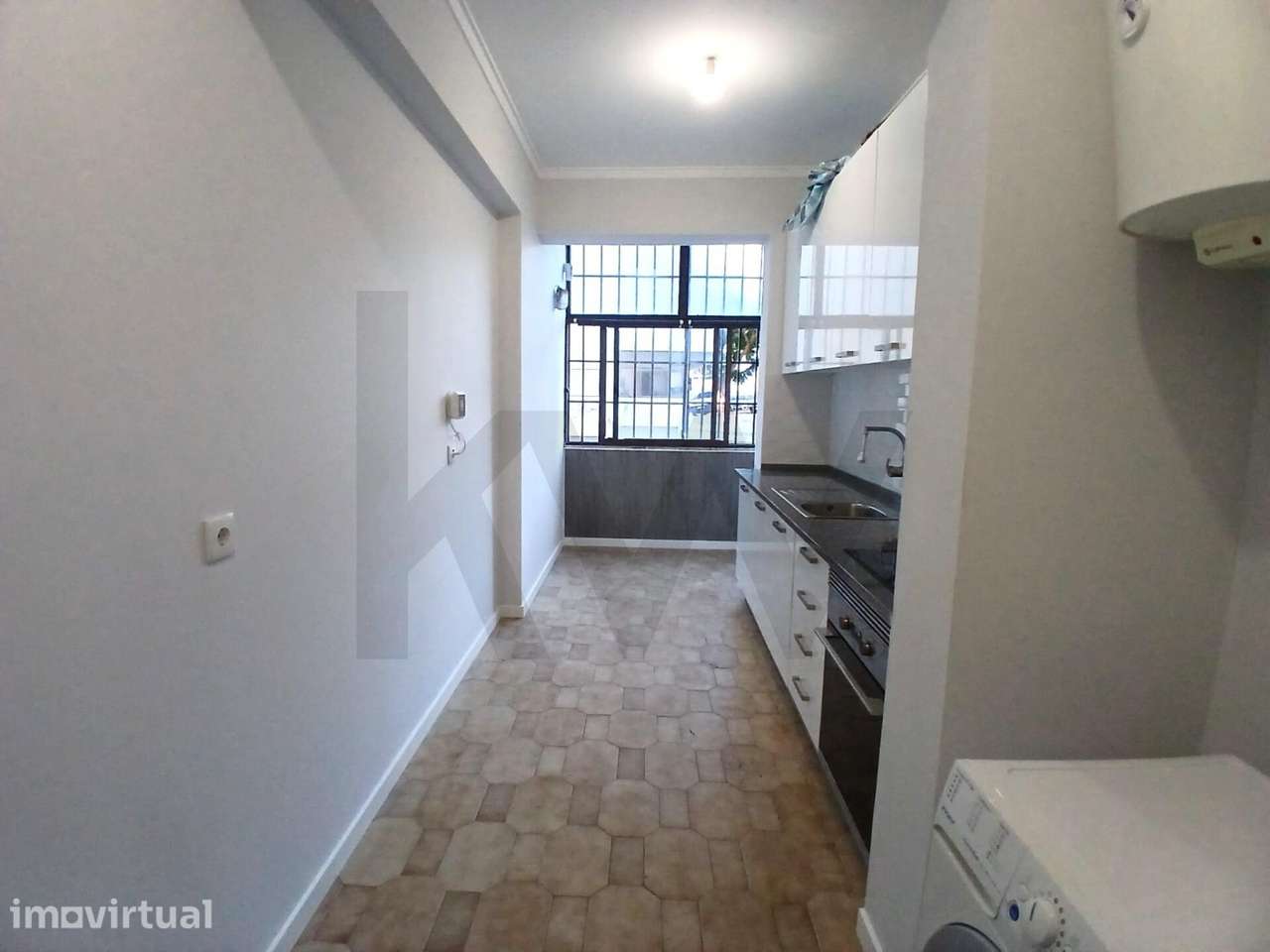 Apartamento T2 no Fogueteiro com 74 m2 - Grande imagem: 4/24