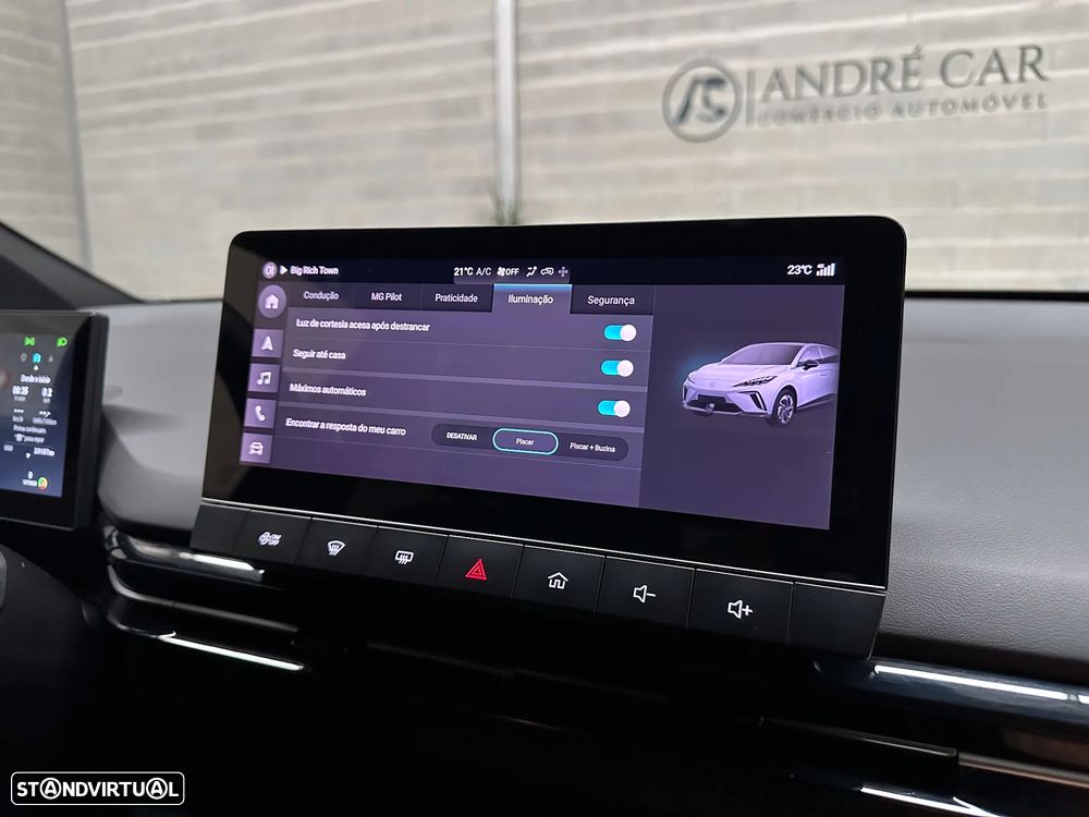 MG MG4 77 kWh Extended Range Luxury - 32