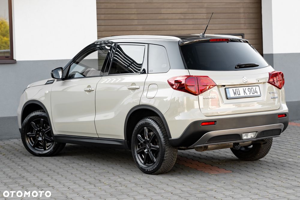 Suzuki Vitara 1.5 Dualjet Hybrid AGS Comfort+ "SHINKAI" - 14