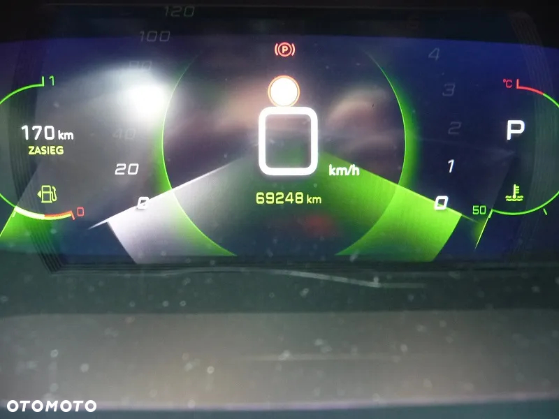 Peugeot 2008 1.5 BlueHDi Allure S&S EAT8 - 13