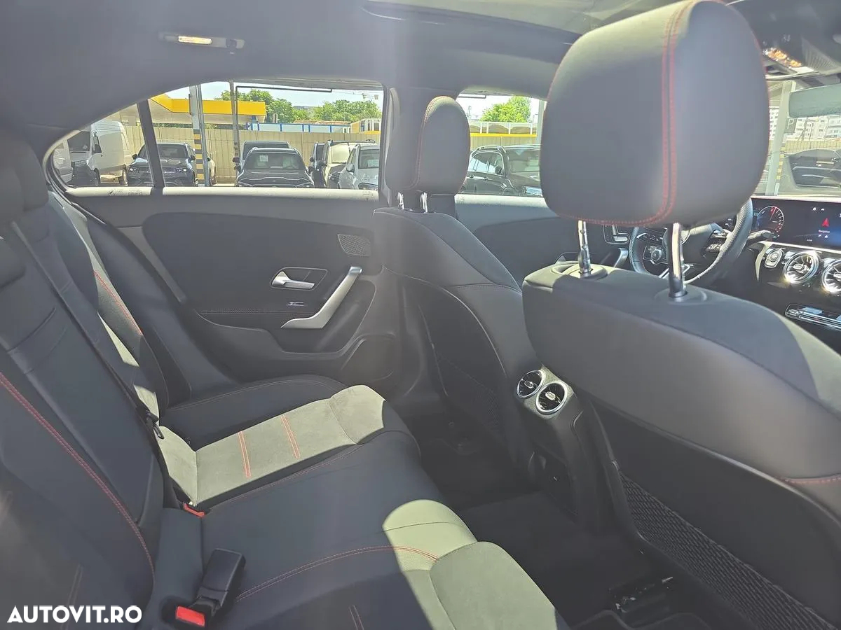 Mercedes-Benz A 250 e Aut. - 12