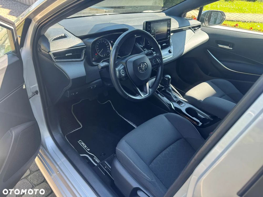 Toyota Corolla 2.0 Hybrid Comfort - 15