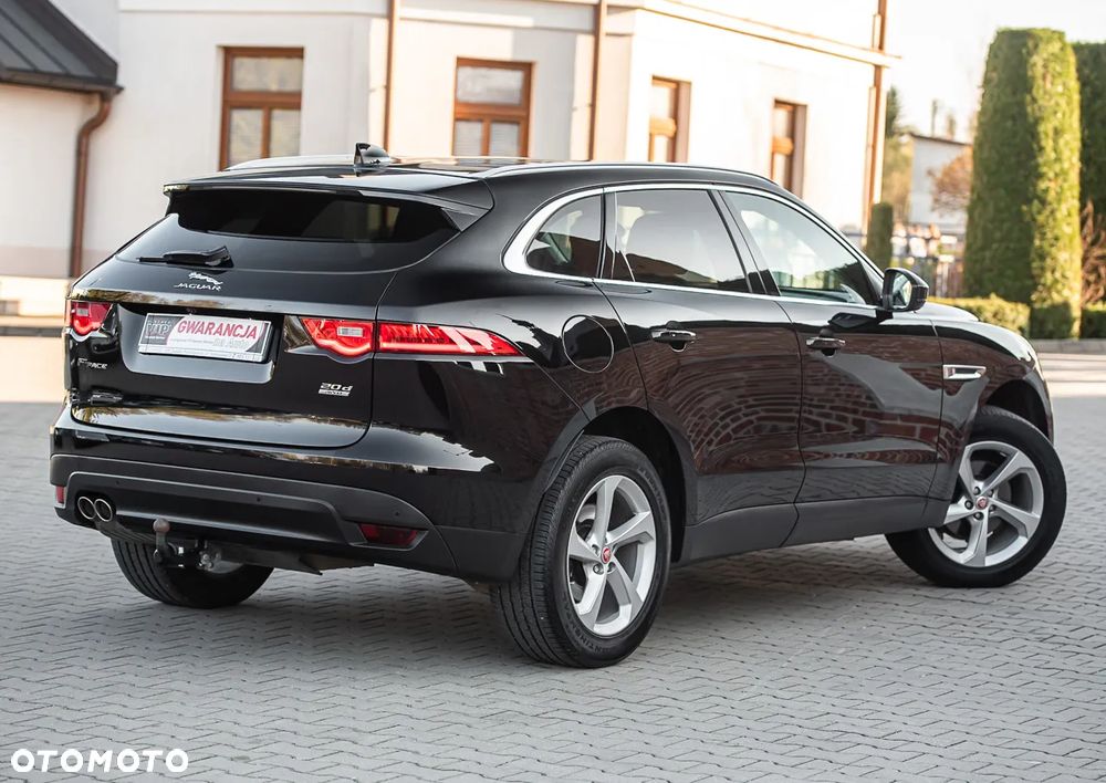 Jaguar F-Pace 2.0 i4D AWD Prestige - 13