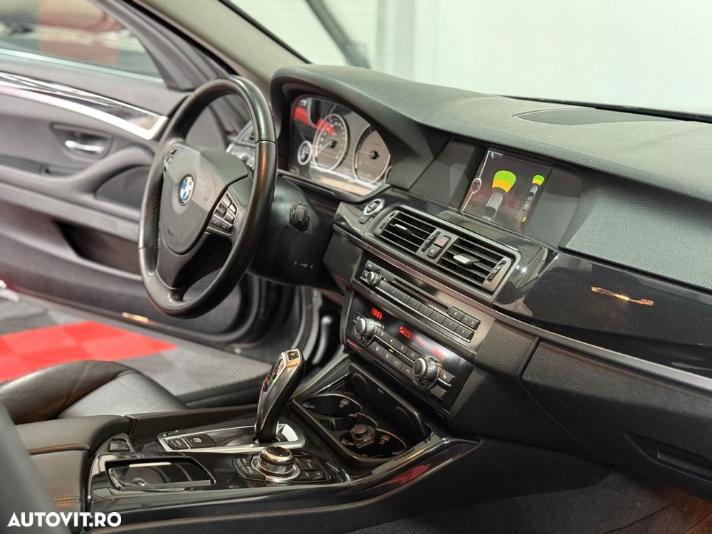 BMW Seria 5 520d Aut. Modern Line - 8