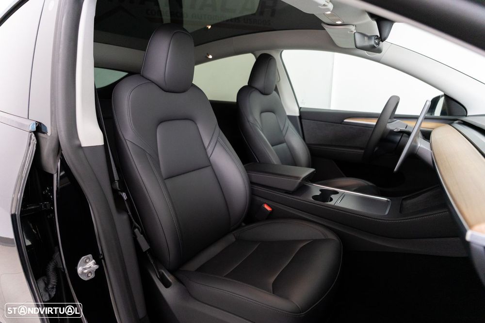 Tesla Model Y Standard - 22