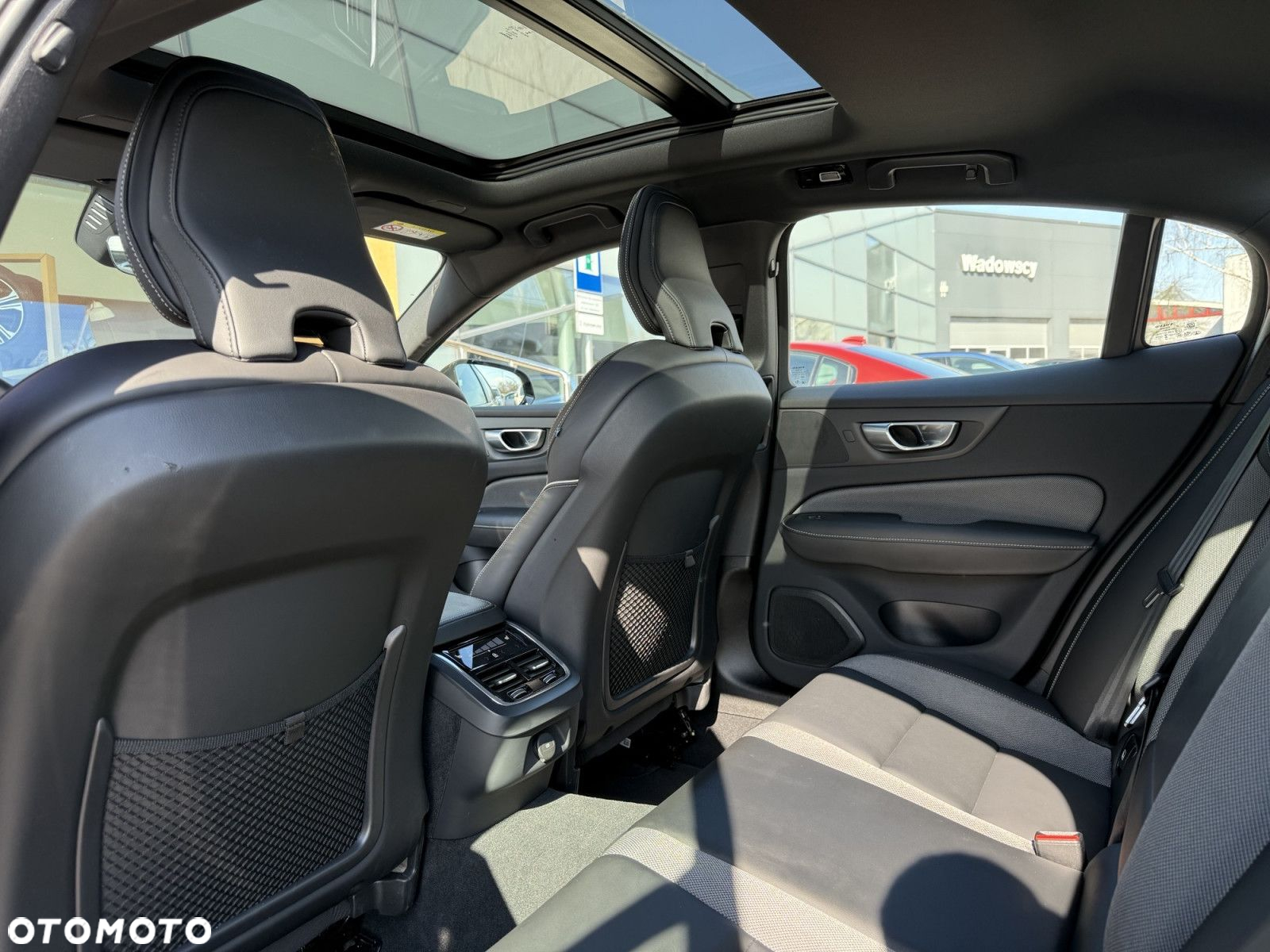 Volvo S60 - 23