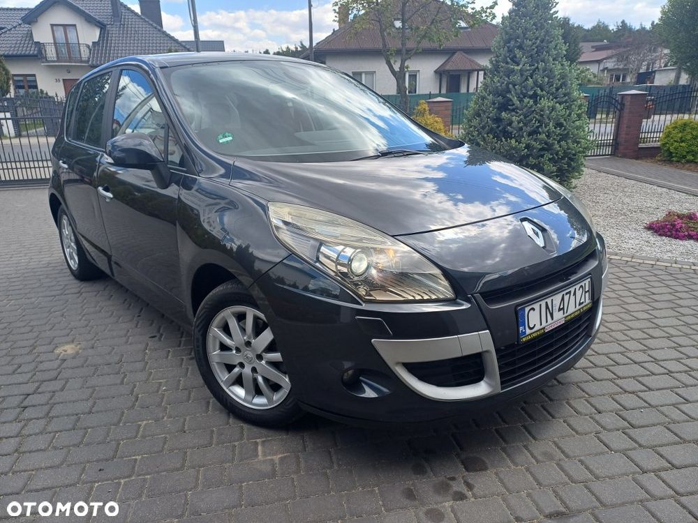 Renault Scenic 1.6 16V 110 TomTom Edition - 2