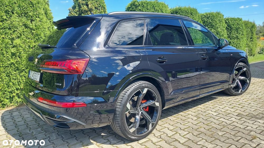 Audi Q7 55 TFSI quattro tiptronic S line - 11