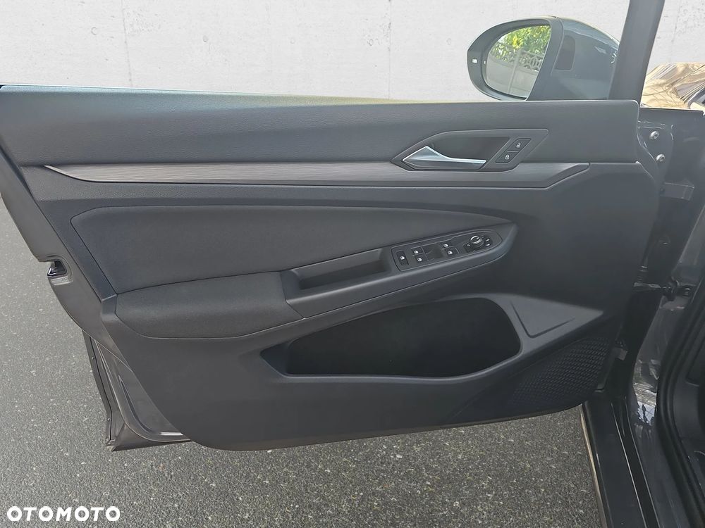 Volkswagen Golf 1.5 TSI EVO Style - 11