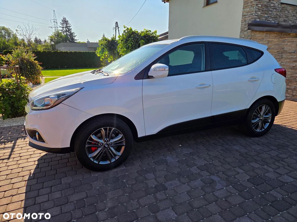 Hyundai ix35 blue 1.6 2WD Finale Gold - 4