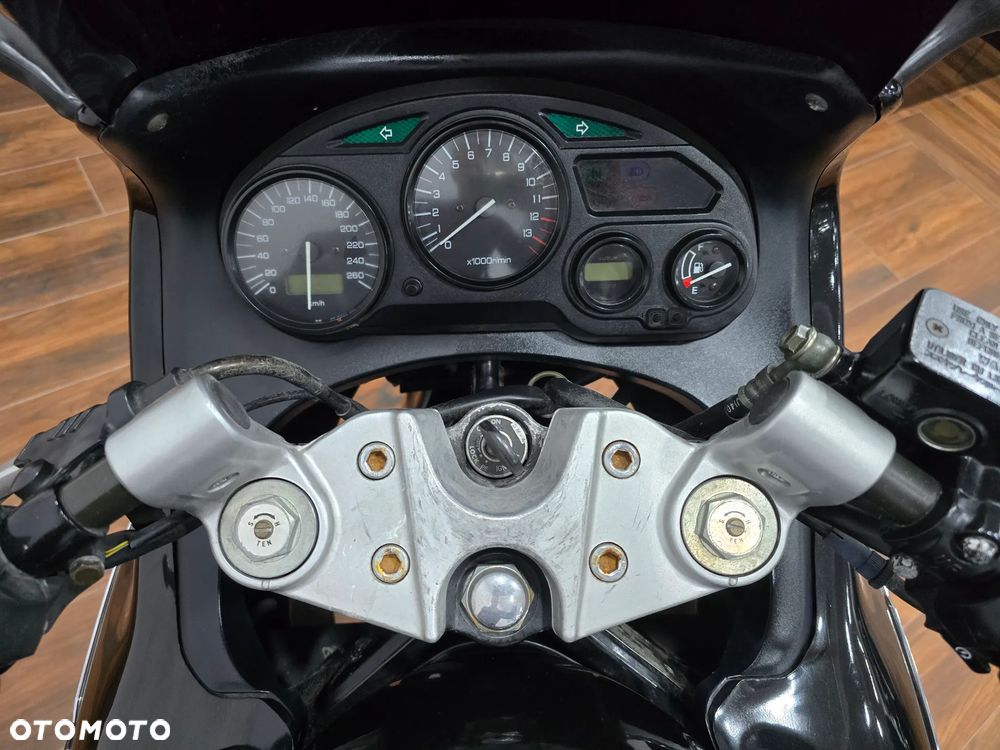 Suzuki GSX-F - Katana - 16