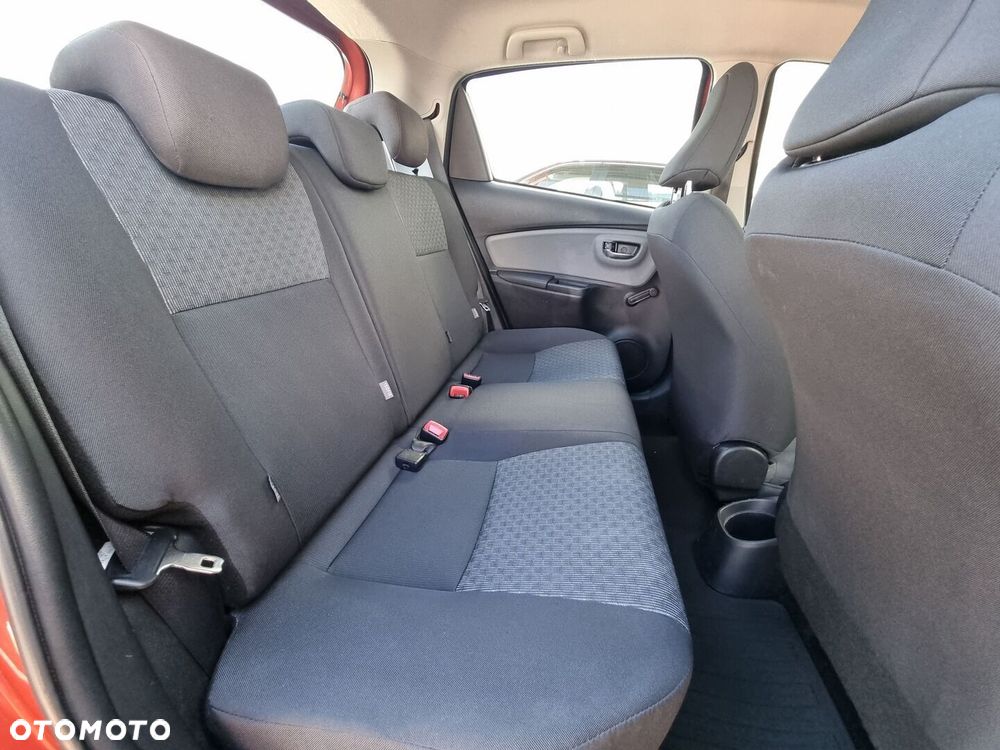 Toyota Yaris - 11