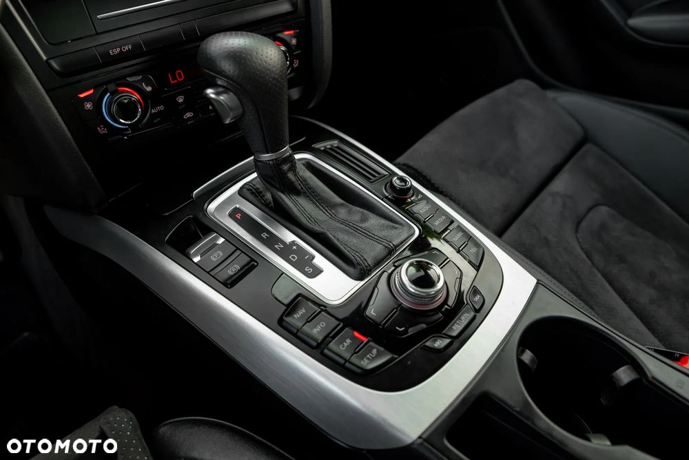 Audi A5 Coupé 2.0 TFSI quattro S tronic - 28