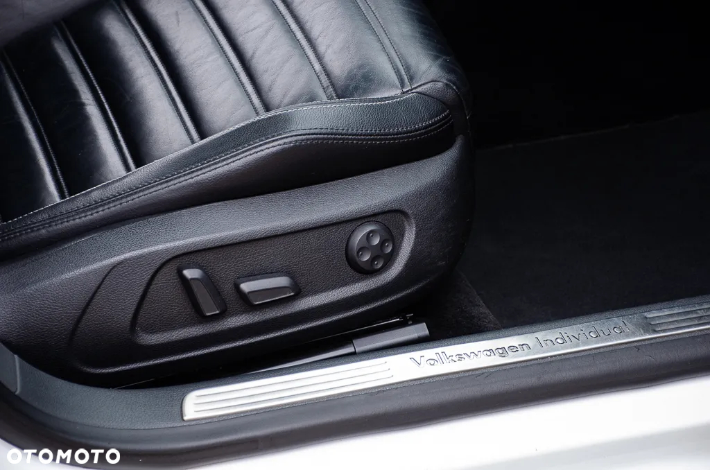 Volkswagen Passat CC 2.0 TSI DSG - 23