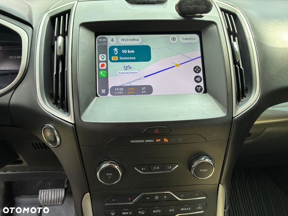 Ford Edge - 2