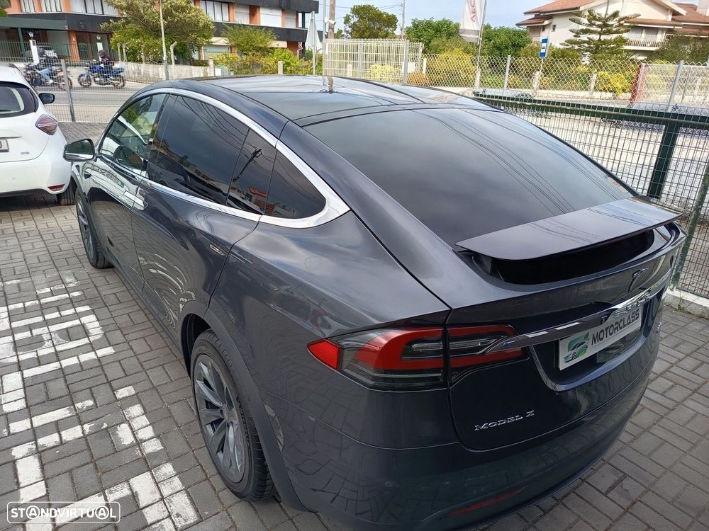 Tesla Model X 100D - 7