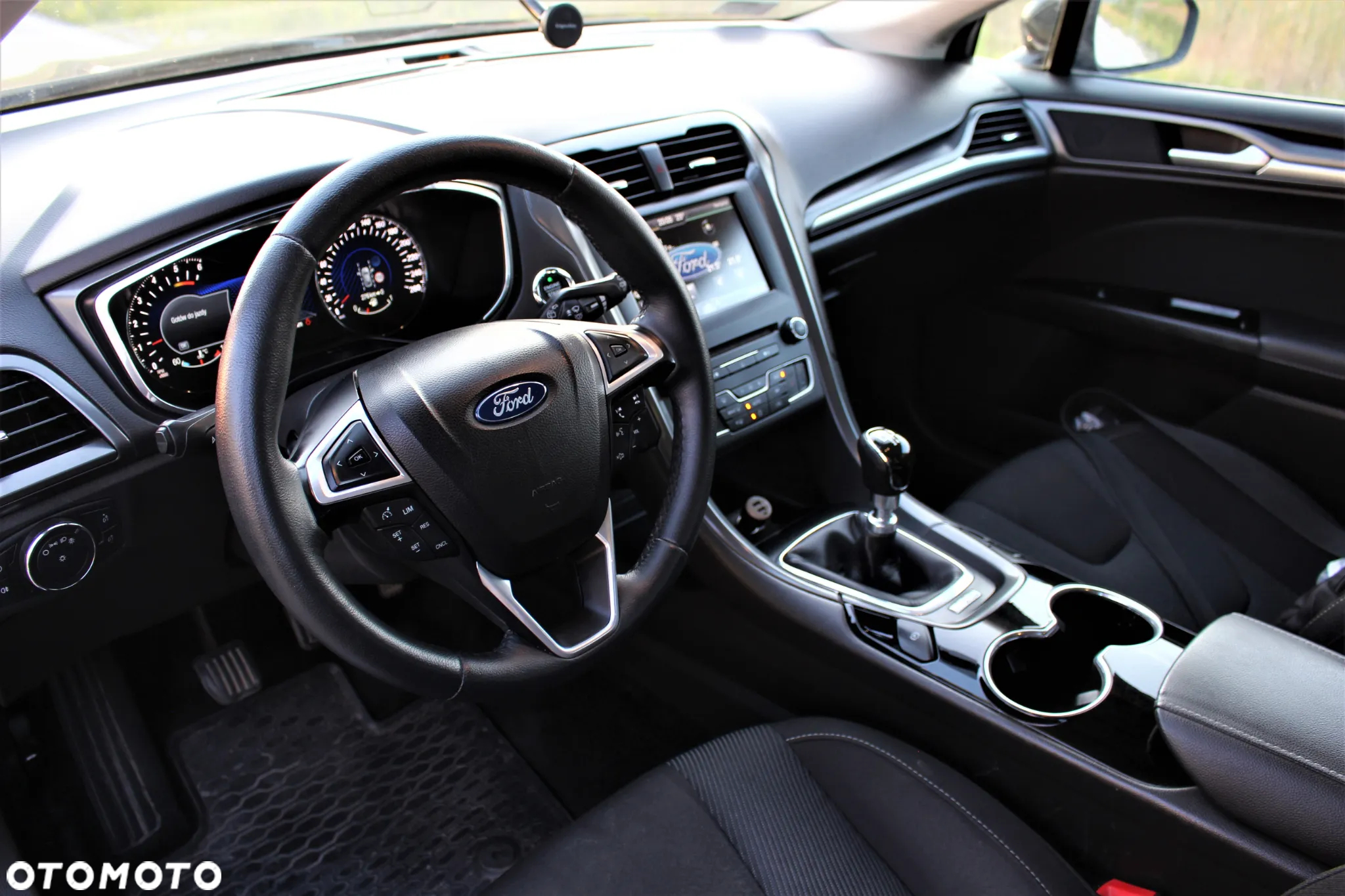 Ford Mondeo 2.0 TDCi Titanium - 26