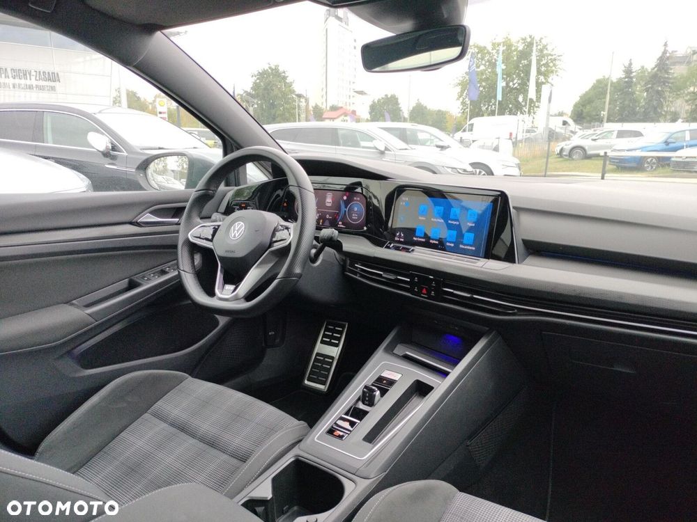 Volkswagen Golf VIII 2.0 TDI GTD DSG - 14