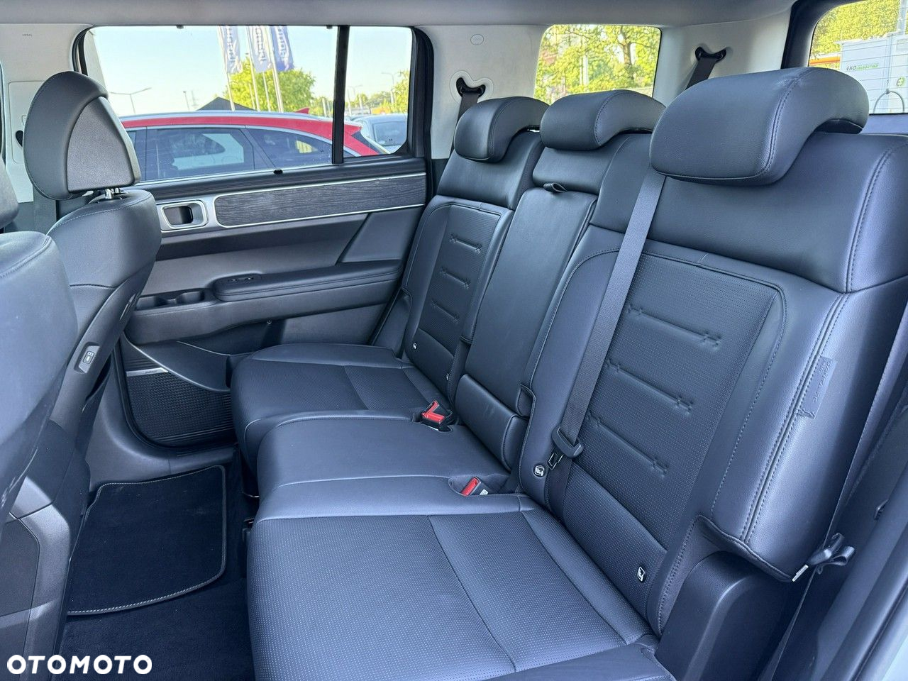 Hyundai Santa Fe - 8