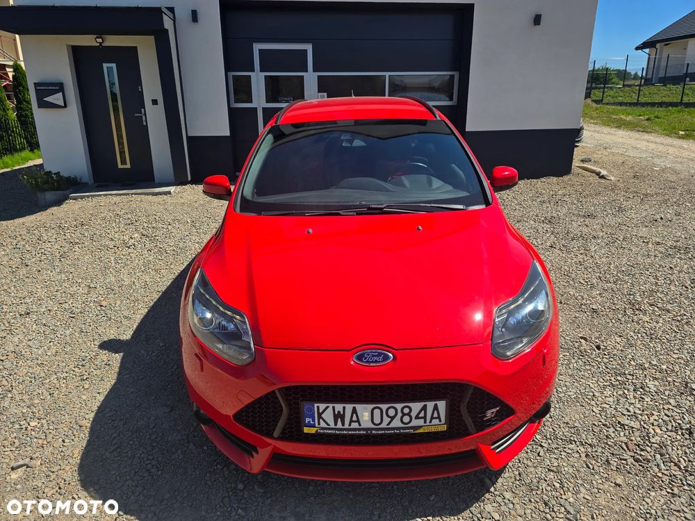 Ford Focus 2.0 EcoBoost ST - 14