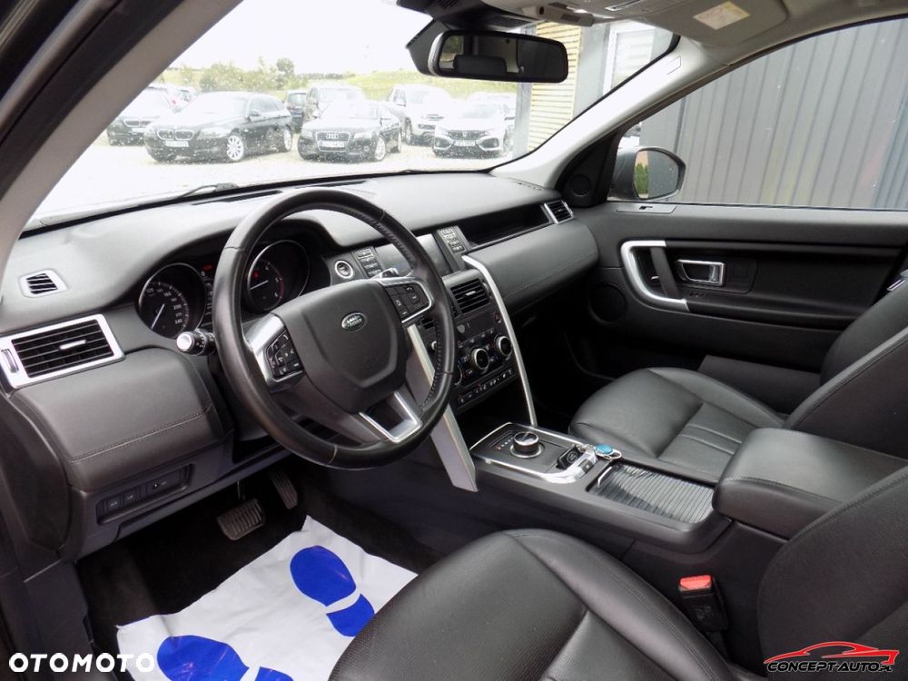 Land Rover Discovery Sport - 18