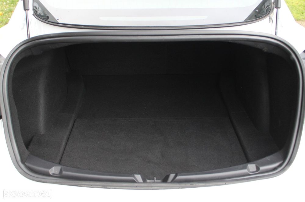 Tesla Model 3 Standard Range Plus RWD - 14