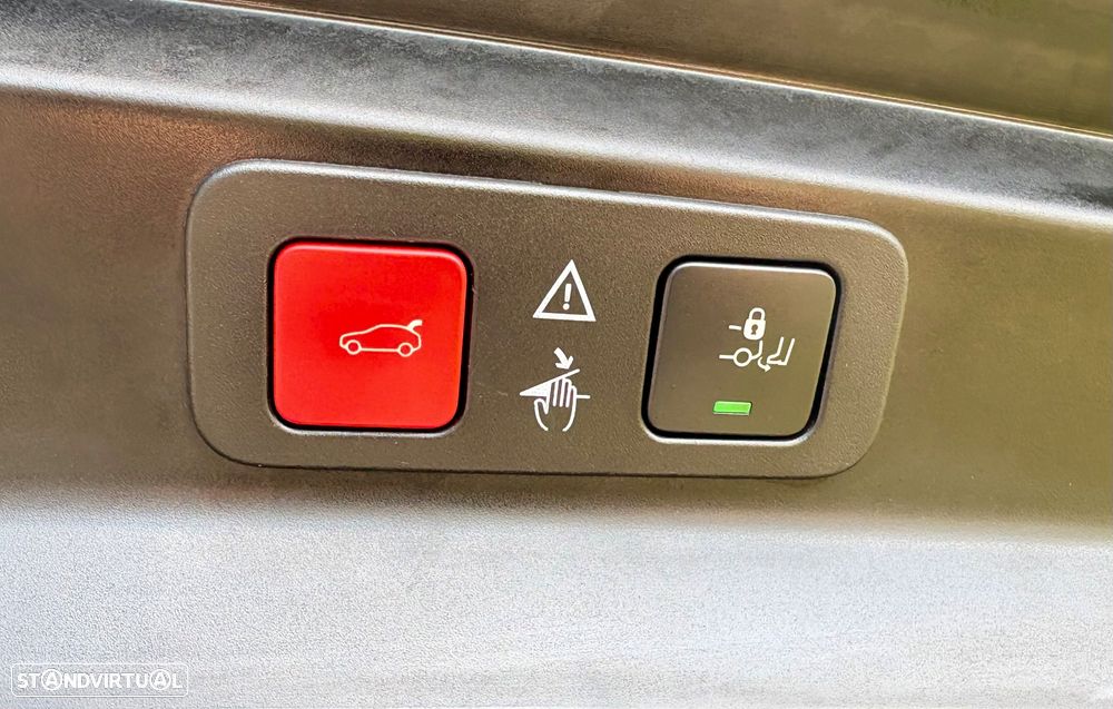 Peugeot 5008 2.0 BlueHDi GT EAT8 - 30