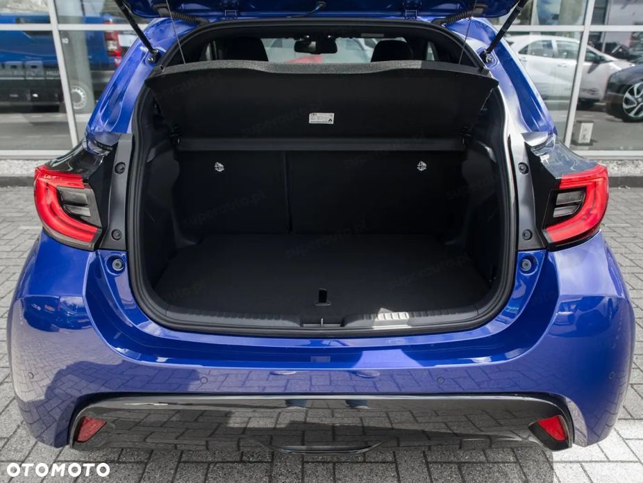 Toyota Yaris - 18