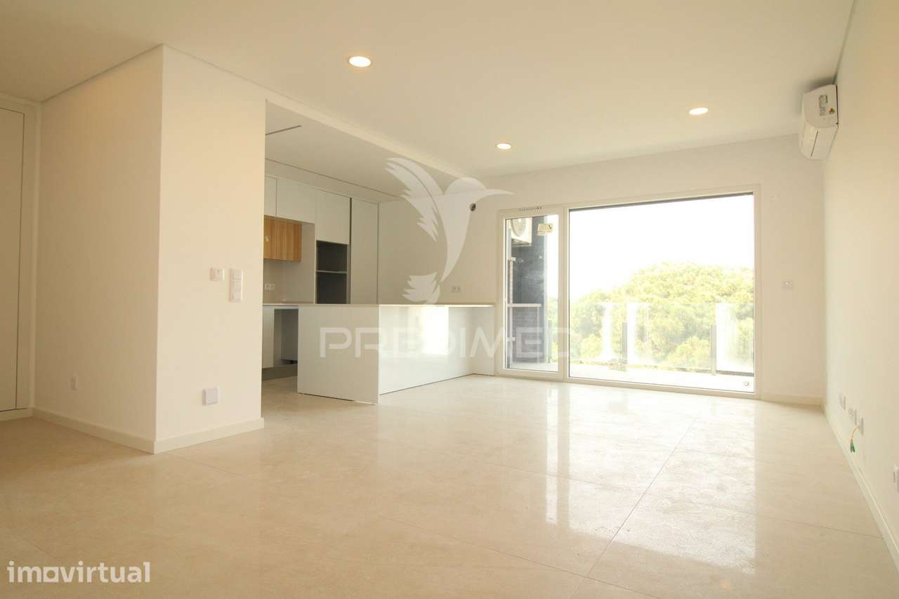 Apartamento T2 - Grande imagem: 2/17