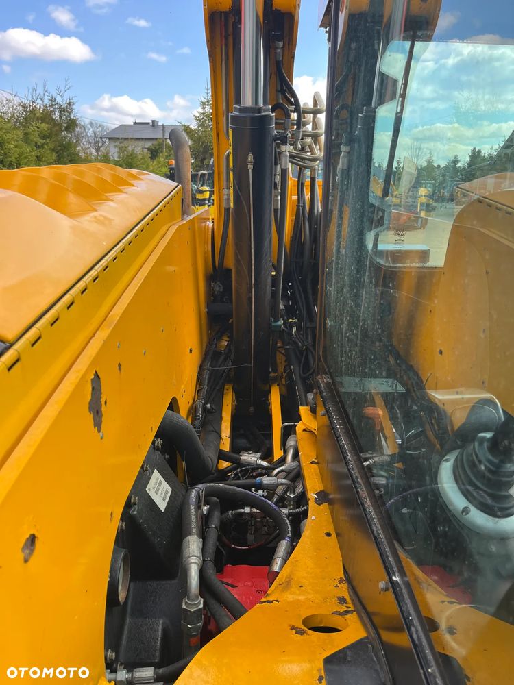 JCB 527-58 Agri - 22